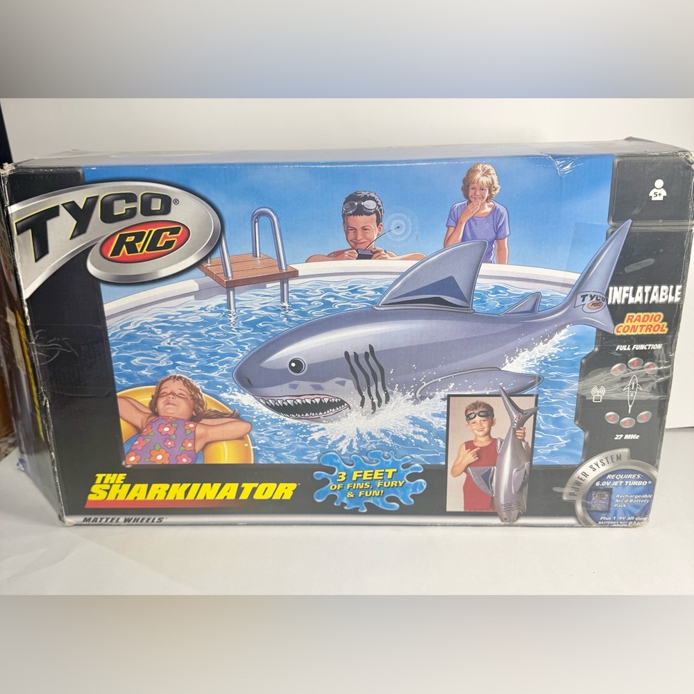 SHARKINATOR Tyco Remote Control Radio RC TOYS Shark BOAT No Battery Untested